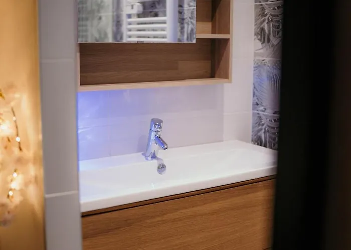 Maison M Saphir Jacuzzi Villa *